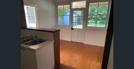 Perfect Property in a Prime Location!! - Photo 3