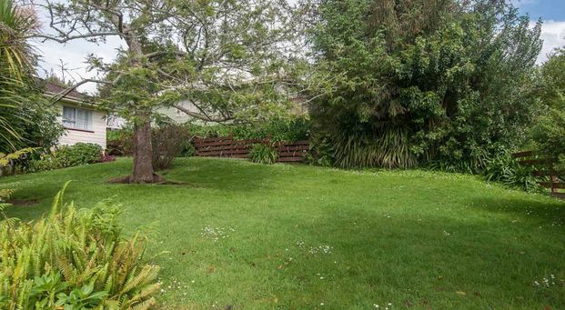 Clean & Spacious - Photo 1