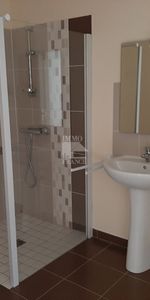 Location Appartement 2 pièces 57m² - Photo 3