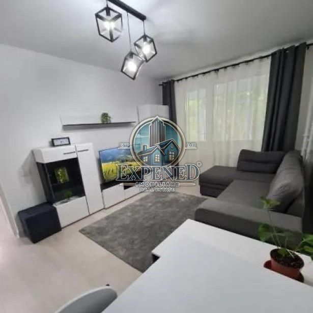 Inchirieri Apartamente 3 camere Bucuresti - Photo 1