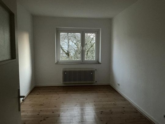 Schicker Holzboden! 2-Zimmer-Wohnung in Essen Frohnhausen - Photo 1