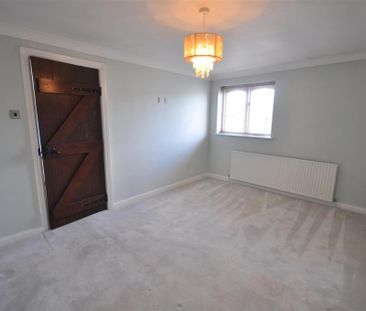 2 bedroom semi-detached house to rent - Photo 1