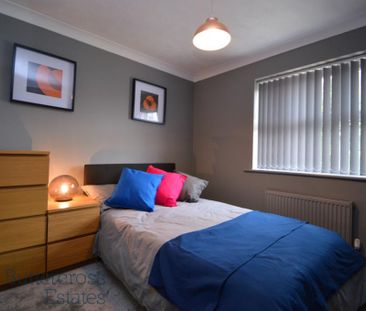 1 bedroom in a house share to rent - Photo 4