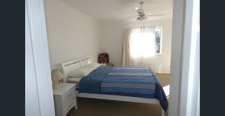 Unit 1/27-29 Wharf Street Tuncurry - Photo 5