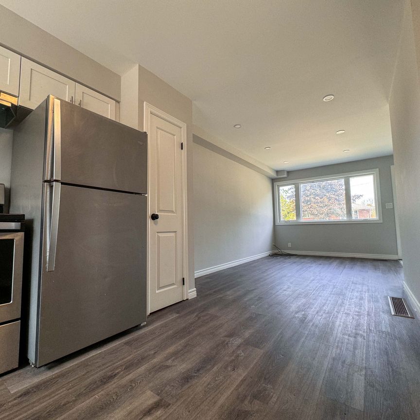 For Lease - 840 Alice Street, Woodstock, Ontario - Photo 1