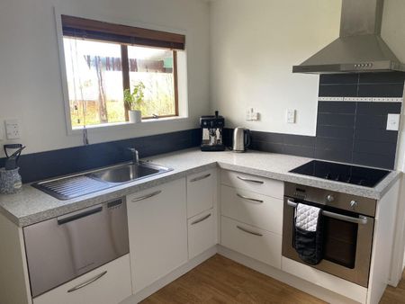 Sunny two-bedroom home in Rangi zone - Photo 3