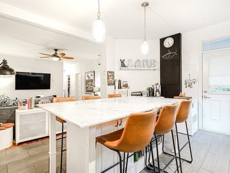 7585 Av. De L'Épée - Photo 3