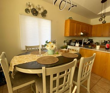 For Lease - 32 Villandry Crescent, Vaughan, Ontario - Photo 3