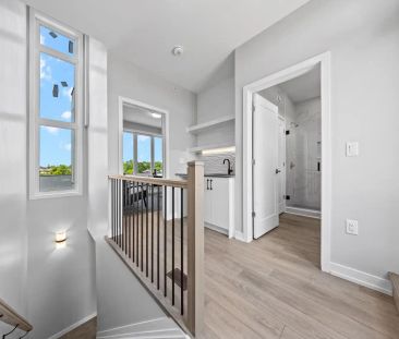 Dreamers Loft — Dreamer | Inside Unit - Photo 2