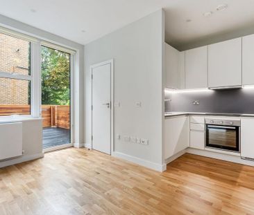 1 bedroom ground floor flat to rent - Photo 6