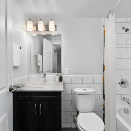 Pacific Way Apartments - Photo 4