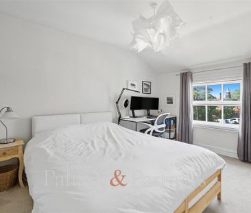 4 bedroom end of terrace house to rent - Photo 3