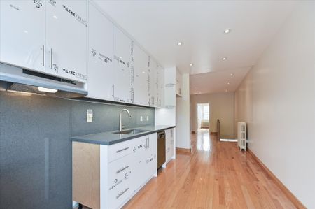 For Lease - 1575 Bayview Avenue, Toronto, Ontario - Photo 3