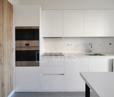 Apartamento T2, com varanda e estacionamento no Parque das Nações - Photo 3