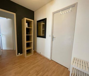 Location Appartement 4 pièces 79m² ANGERS 49000 - Photo 3