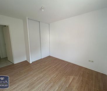 Location Appartement 2 pièces 46m² GRAND CHARMONT 25200 - Photo 2