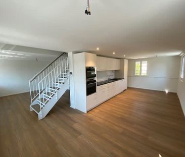 2.5 Zimmer, 93 m², 1. Stock - Photo 2