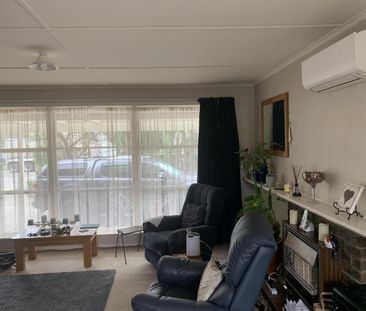 33 High Street, Bulls - Photo 2