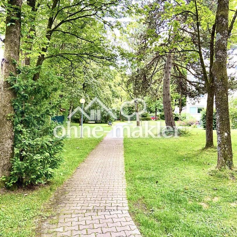 Wohnen im Grünen: Möblierte 2-Zimmer-Wohnung mit bester Anbindung am Südpark - Foto 1
