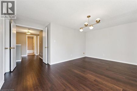 414 HAVENDALE Crescent, Waterloo, Ontario, N2T2T3 - Photo 2