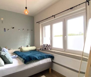 Eengezinswoning te huur in Sleidinge voor € 1.030 met 4 slaapkamers - Photo 5