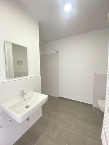 Geräumige 2-Raum-Wohnung mit Sonnenbalkon - Erstbezug - WE40 - Photo 3