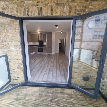 Studio to rent - Photo 4