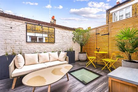 4 bedroom terraced house to rent - Photo 2