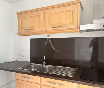 Location Appartement 3 pièces 63m² - Photo 4