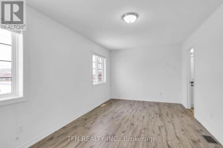 9 ISABELLA DRIVE - Photo 4