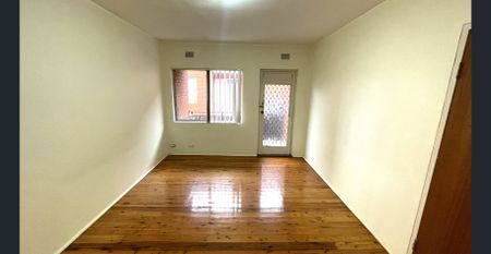 NICE UNIT QUIET STREET - Photo 3