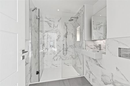 Teddington Riverside, Teddington, TW11 - Photo 3