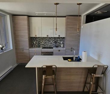 12152 Rue Pasteur, H3M 2R2, H3M 2R2, Montréal - Photo 3
