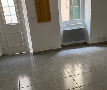 Location Appartement 1 pièce 18m² CHATEAURENARD 13160 - Photo 4