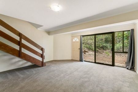 8/2 Benjamin St Mount Lofty - Photo 3
