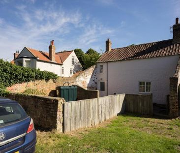 2 bedroom cottage to rent - Photo 1