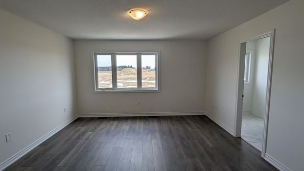 For Lease - 85 Greer Street, Barrie, Ontario - Photo 1