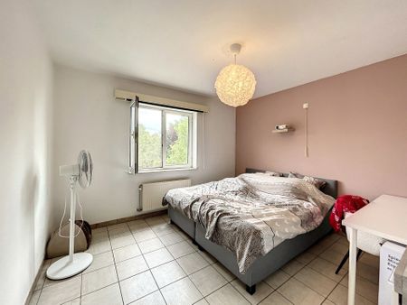 Appartement met 2 slaapkamers in centrum Zomergem - Foto 4