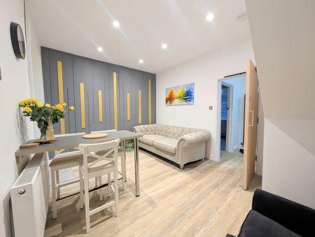 Brook Street, Pontypridd - Photo 2