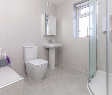 St. Leonards Road, Headington - Photo 5