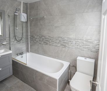 18 Springwell Crescent, Groomsport, BT19 6JZ - Photo 2