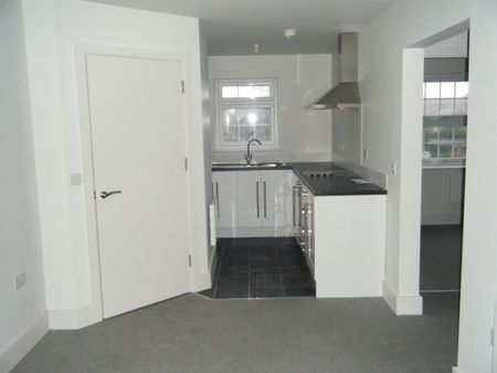 Victoria Court, 130 Farndon Road, Newark, Nottinghamshire, NG24 - Photo 5