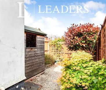 2 bedroom terraced house to rent - Photo 4