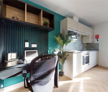 Studio to rent - Photo 1