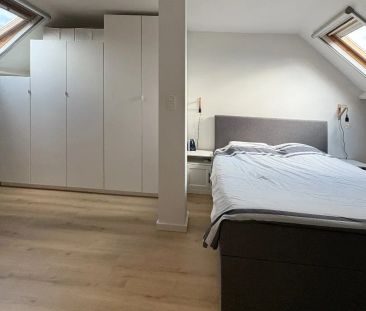 Woning te huur met 3 slpks en binnenkoer te Halle - Photo 3