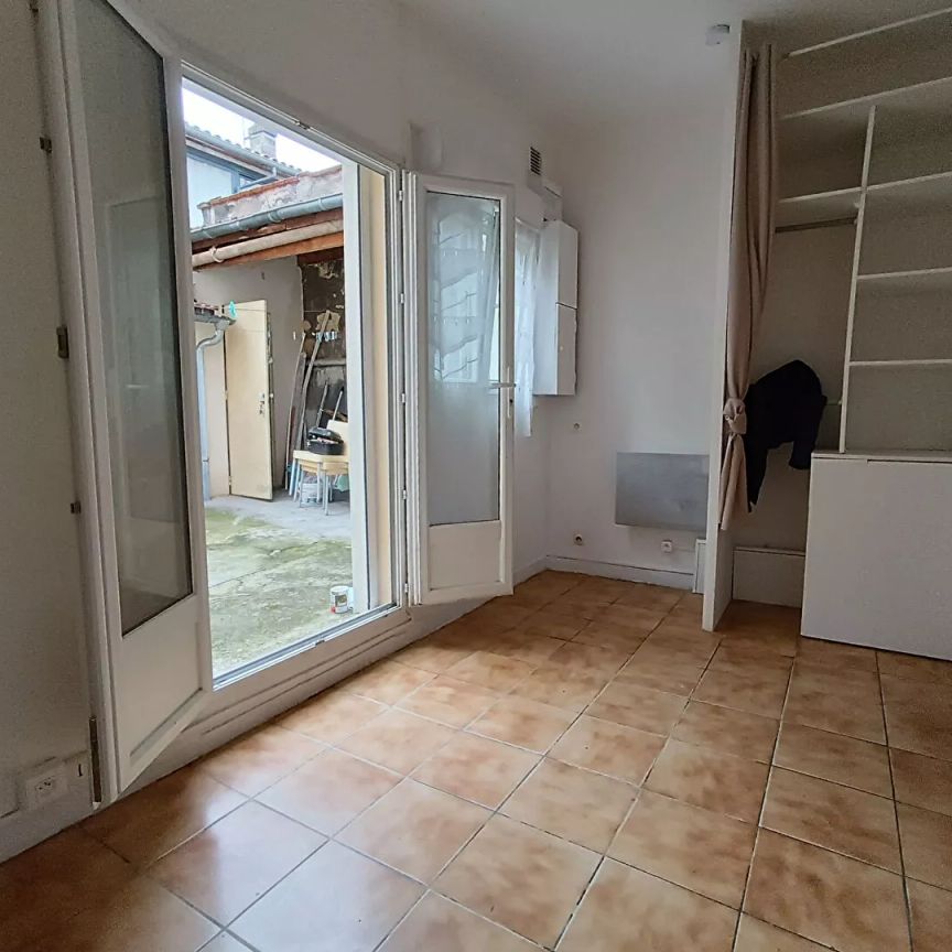 Appartement Bordeaux 1 pièce(s) 16,4 m2 - Photo 1