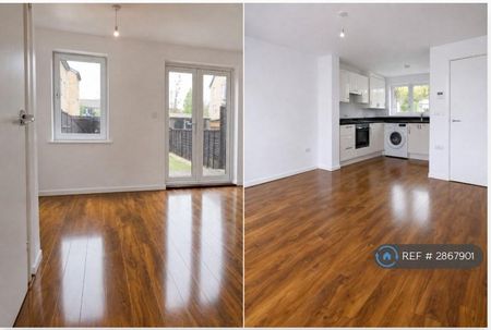 2 bedroom terraced house to rent - Photo 4
