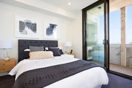 Gladesville - Photo 2