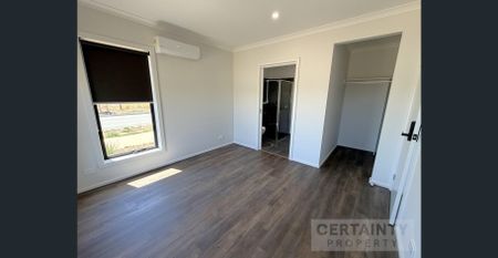 Stylish 4-Bedroom, 4-Bathroom Home with Bonus Week Free – Prime Shepparton North Location - Photo 2