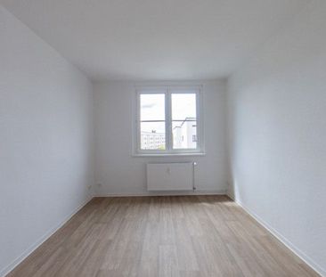 Willkommen in Ihrer neuen Wohnung mit Einbauküche! - Photo 3